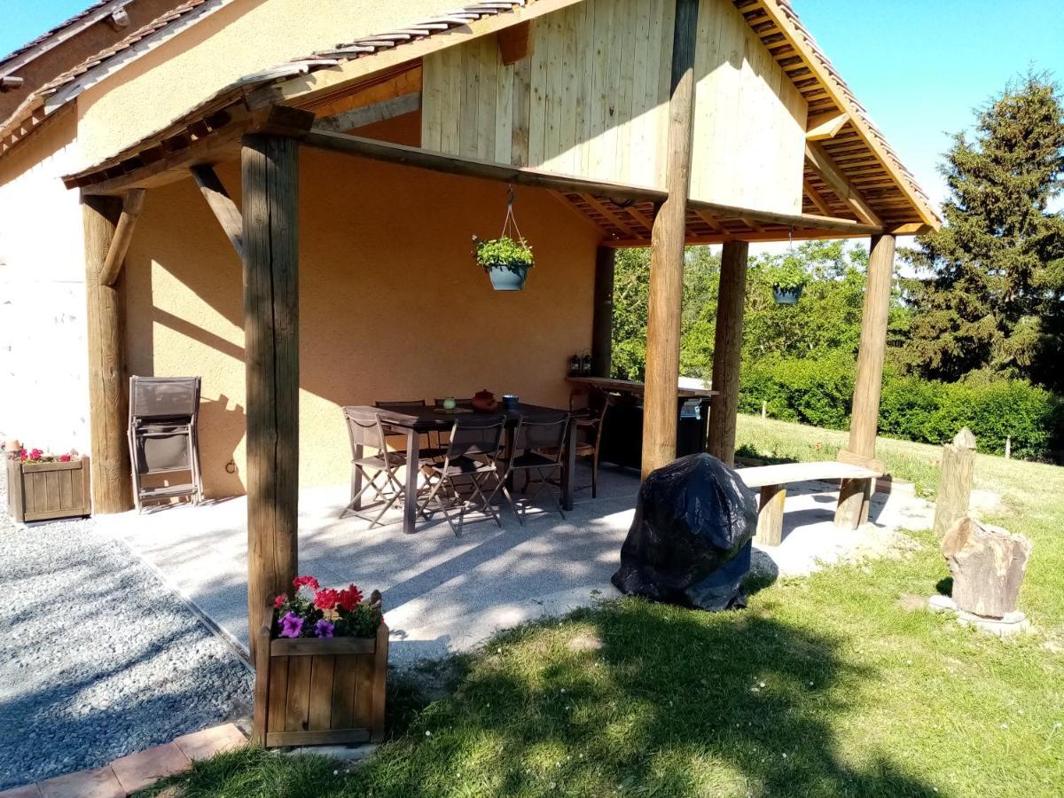 Ecommoy La Petite Maison Dans La Prairie מראה חיצוני תמונה