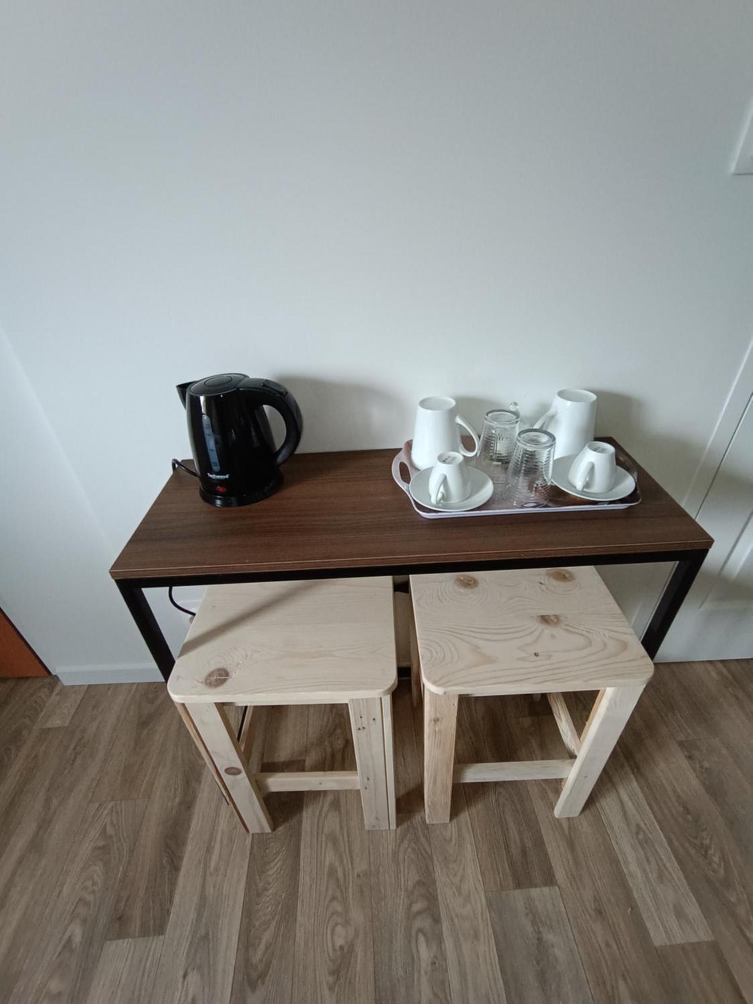 Ecommoy La Petite Maison Dans La Prairie מראה חיצוני תמונה